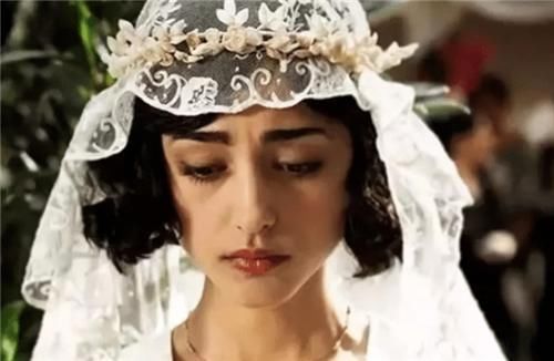 库拉姆|印度一王妃:18年生13子,38岁油尽灯枯倒在产房,可惜这绝世容颜