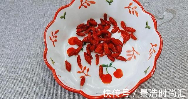 补药一堆不如秋天养肺,适合秋天的润肺汤,应季而食呵护家人健康