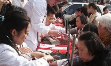 血栓形成|“血栓”是如何形成的？出现血栓不用怕，做好4事，可远离血栓