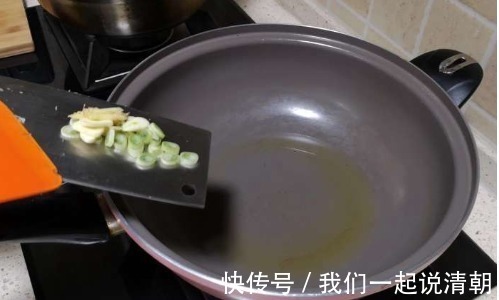 蘑菇|白菜最新做法，不炖豆腐，不凉拌，不放一块肉，比吃肉香，特解馋