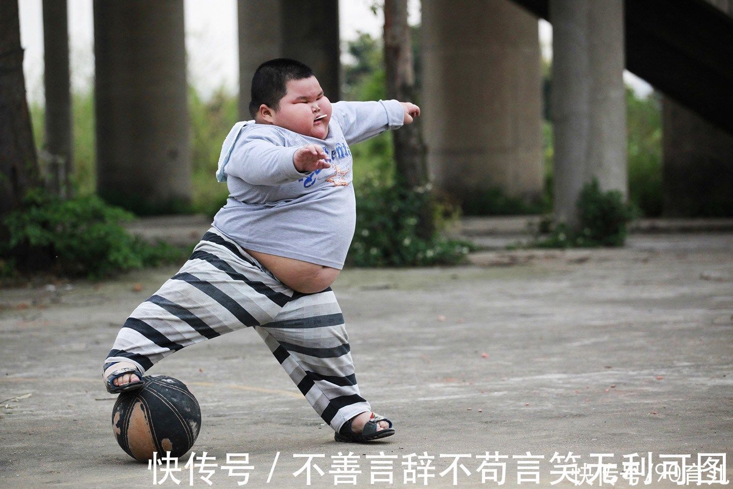 孩子|英国专家:孩子并非长得越快越好,特别是这2个情况不值得高兴