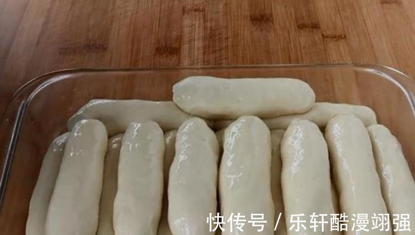 手抓饼|正宗手抓饼做法，外酥里软层次多，香气十足，早餐必备