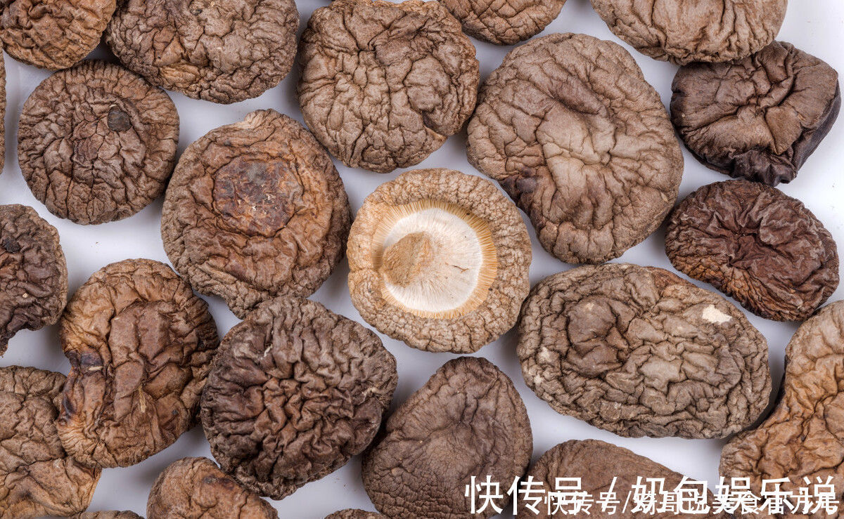 维d|买香菇,挑大的还是小的?牢记“3买3不买”,谁也不敢忽悠你
