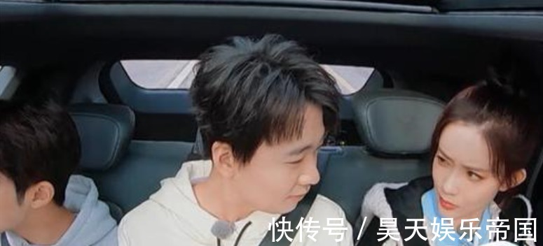 郭麒麟|只剩尬聊的《桃花坞》，没能让观众看懂郭麒麟的幽默