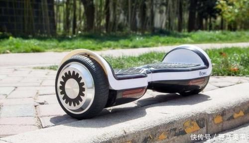 儿童|儿童玩具“黑名单”又刷新,“洗澡鸭”也榜上有名,父母别不在意