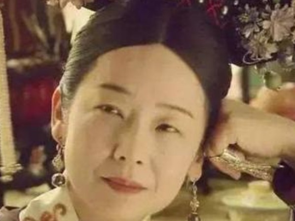 外孙女|慈禧五世外孙女照片曝光,百年之后又见“慈禧”,长得一模一样