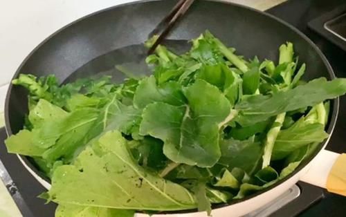 饺子馅|很多人只吃果肉,其实叶子才是宝贝,用它包饺子最香,不懂可惜了