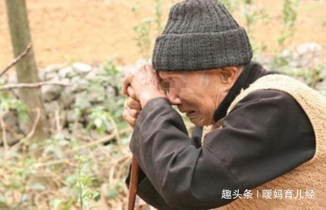 老两口|父母有以下3种特征,老了多半不被子女孝顺,孤独终老也是自找的