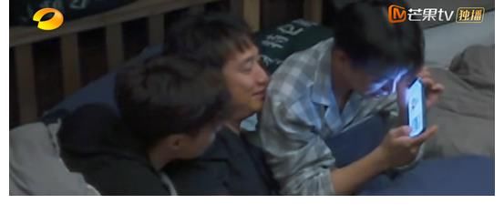 歐氣|黃磊歐氣爆棚，綜藝現場助力張藝興合出十一技能強力寶寶