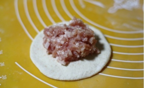  这个季节蒸包子，最爱用它做馅