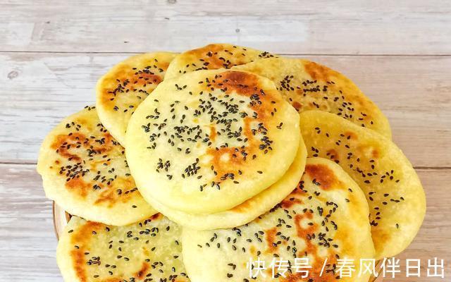 外婆|外婆30年的烙饼诀窍，全程详细教你，烙出的饼柔润不发硬，超好