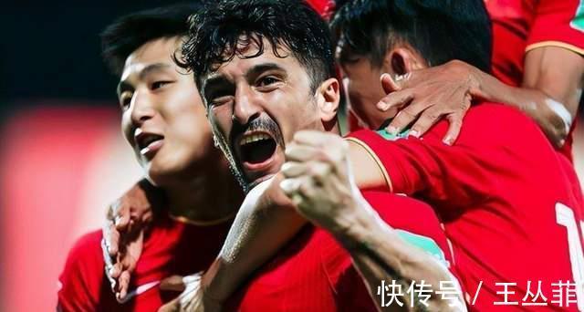 越南队|卷铺盖走人吧!国足官宣:退出6月亚洲杯,陈戌源让球迷气愤不已