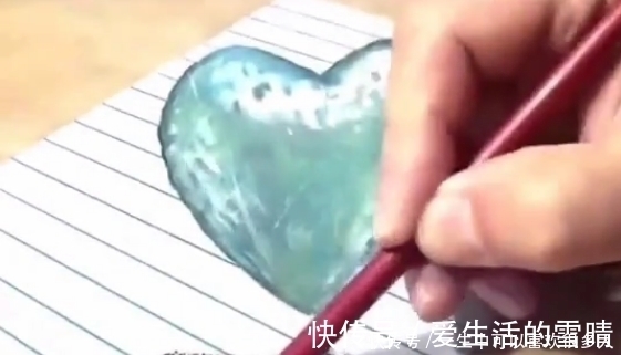 3D#美术生画3D立体爱心,成画后:不敢相信眼睛,网友:飘起来了
