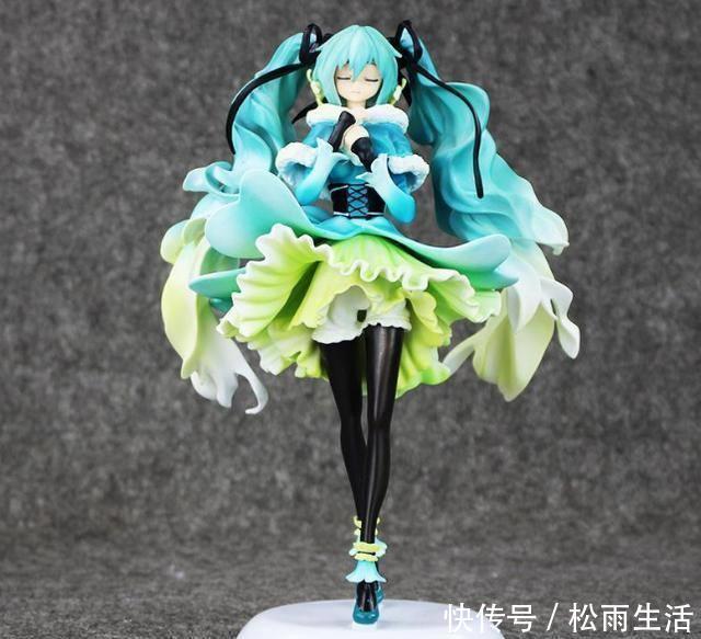 二次元|皮出天际的手办，唐僧手拿98K是认真的吗，看到关老爷后释然了