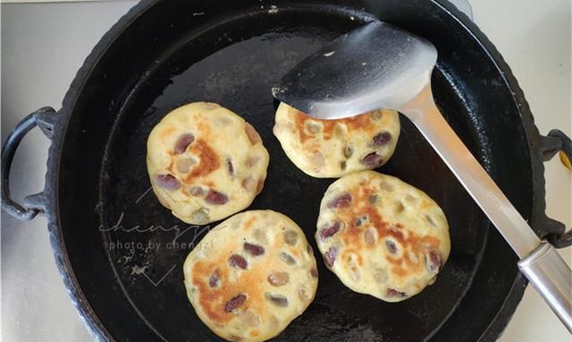 开学了!睡前花5分钟,早起煎一煎,孩子早餐就有了,营养又好吃