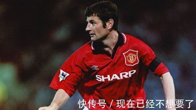 魯尼|曼聯(lián)英超時(shí)代最佳11人陣容:C羅魯尼領(lǐng)銜 維迪奇小貝遺憾落選