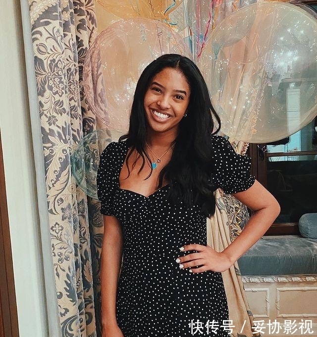 女儿|科比离世快2年，瓦妮莎分享女儿最成功的时尚写真，一家人很幸福