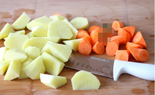 好吃|这道菜孩子们都爱吃,跟米饭是绝配,好吃易做,冬天吃最好