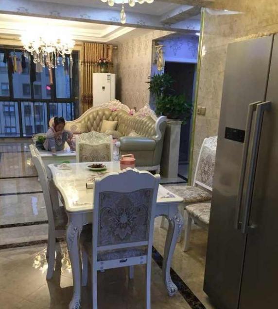 齐家青青|晒出120㎡新房，打破常规，用料大胆，一进门就感觉很高级！