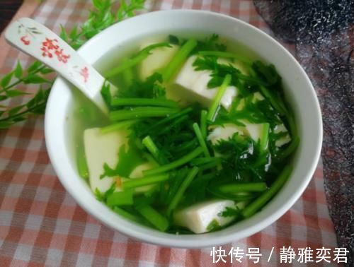 虾皮|豆腐和它一起煮，简单易学，营养极高，补钙长个头，孩子要多吃