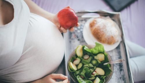 做好|明明是顺产,还要挨一刀,产科医生避免侧切,做好这5点很重要