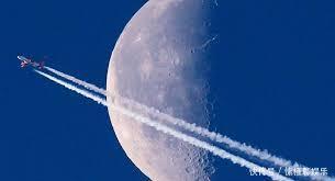 月球之旅 美俄科学家到底发现了什么不约而同要摧毁月球,地球才能安全