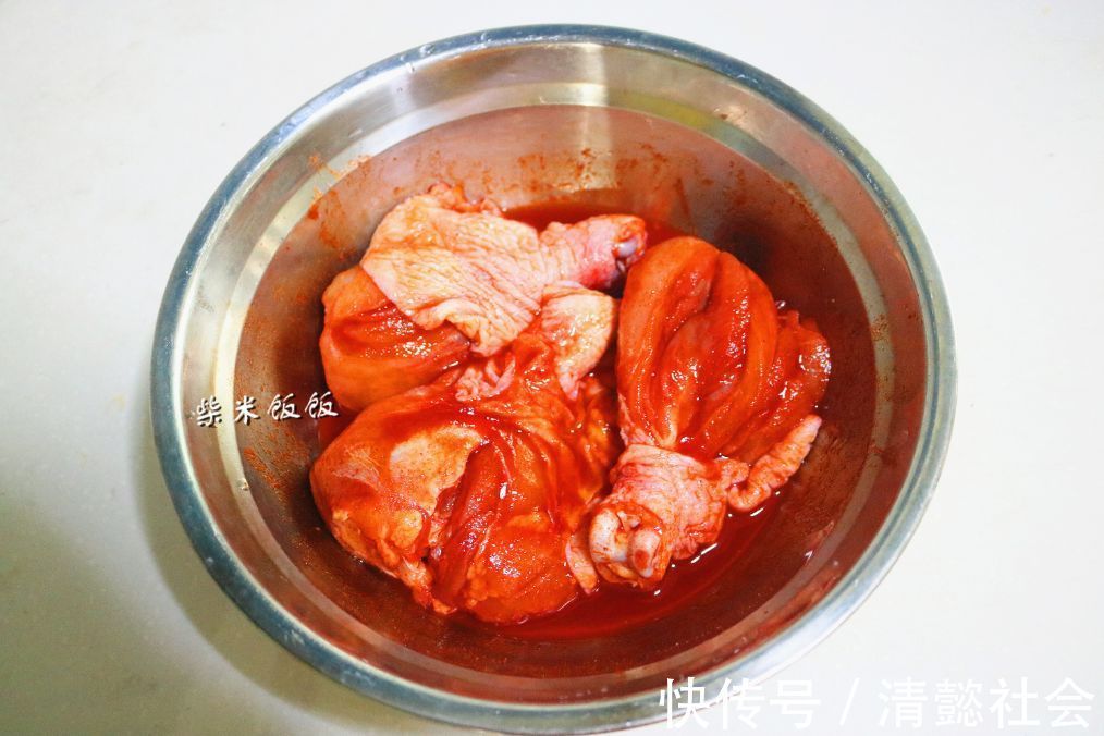 白菜|今日晚餐只有2个菜，女儿说：太好吃了，老公却说：太糊弄了