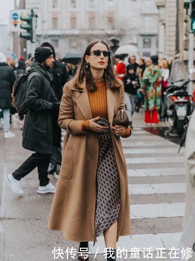 买大衣就要挑这3个“经典色”,时髦显气质,穿几年都不过时