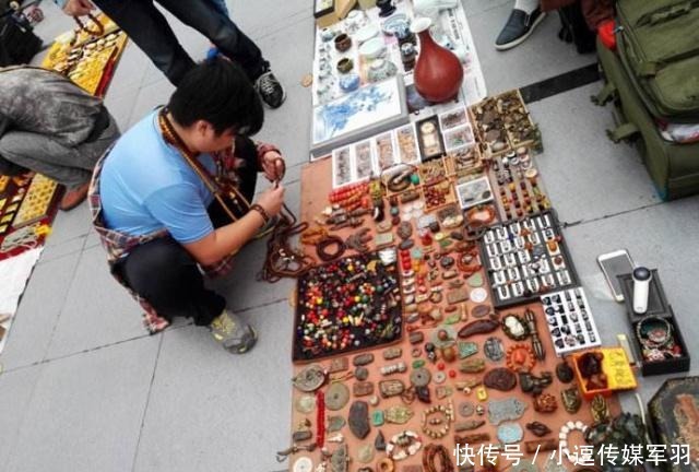 摊位上的东|混文玩圈,记住这“六大规矩”,你就是文玩“老炮儿”了!