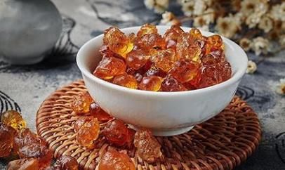 影响|桃胶促进大脑发育、营养丰盛！不过这些人吃了就会影响身体，快看