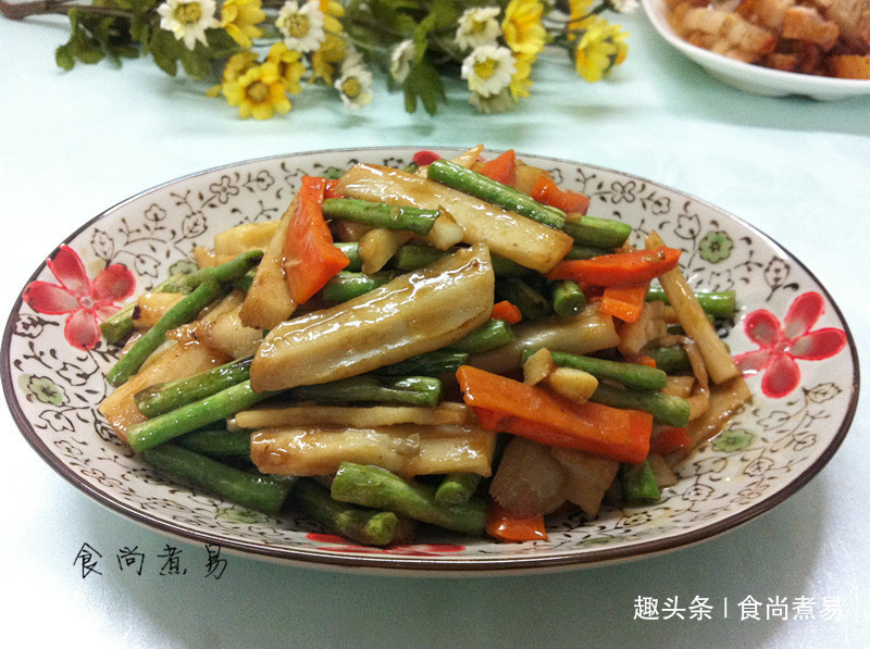 爱美的女性不妨多吃此菜,清爽低脂,养血生肌,不用化妆品