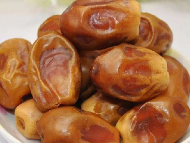 男人|肾透支“稀烂”的男人,多吃4种食物,补充雄激素,媳妇更爱你!