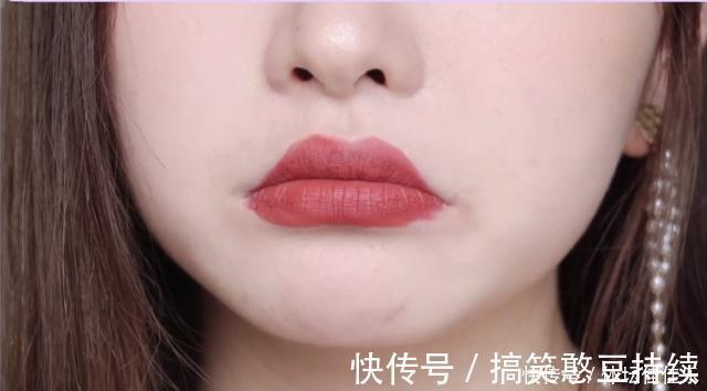 化妆棉 你会涂口红吗十个有八个不知道，怎样正确的涂抹口红唇釉