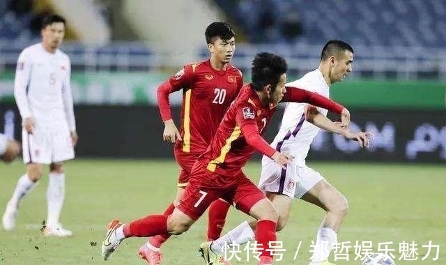 中国队|李霄鹏国足面临大洗牌,张琳M吴曦张稀哲,10大主力或将迎来告别