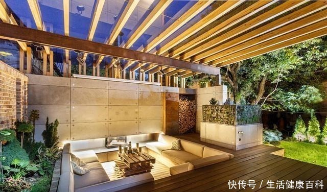 防雨庭院|庭院设计两个防雨庭院,有玻璃廊架的防雨庭院,如客厅般的花园!