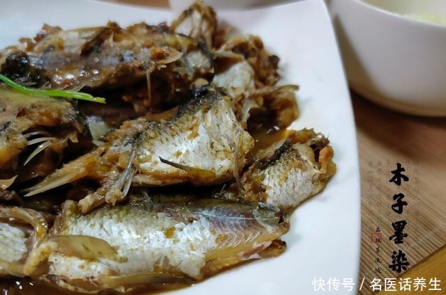 晒80后怀旧晚餐,被点赞评论童年时代的记忆,妈妈的味道!