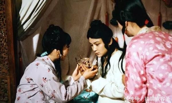 黛玉|在《红楼梦》中,为什么只有紫鹃能够对黛玉直言诤谏,当面批评?