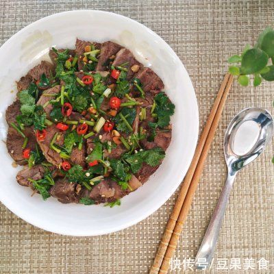 牛腱|米饭只配一碗饭，我也会选感恩节美食：电饭煲卤牛腱子