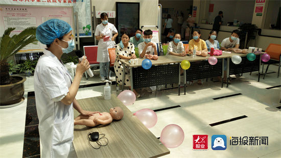 准爸爸们|周村区妇幼保健院举办“以爱之名 唤你新生”首届孕博会