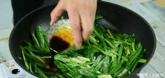 这菜到夏天不好吃,但它刮油最厉害,吃一口相当于吃10个苹果