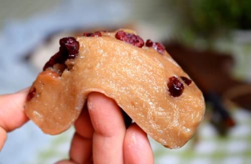 过年别忘记做这个吃，上锅蒸一蒸就好，放冰箱耐储存，随吃随拿