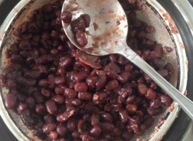 做红豆沙不要直接放糖，很多人做错，难怪红豆不软烂不入味