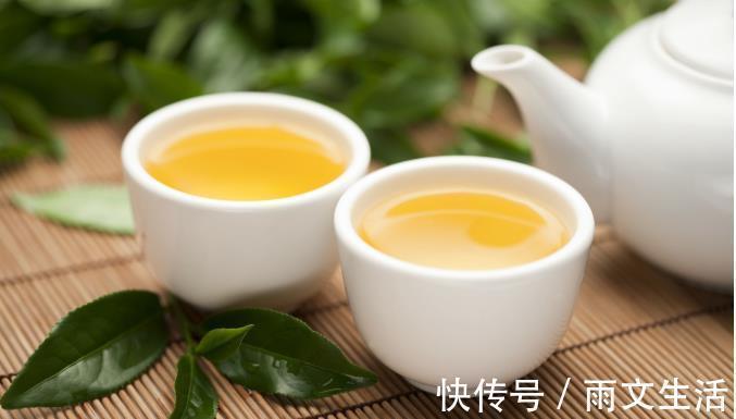 养生|健康养生:夏天喝这六种茶,强身健体,精神百倍,值得收藏!