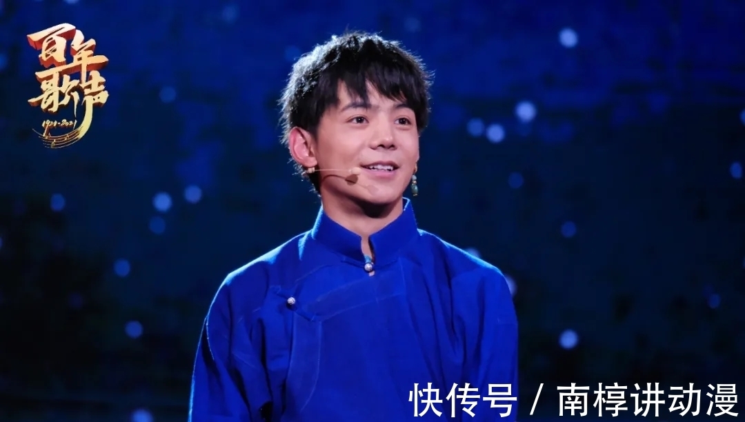 理塘|央视别出心裁，让两个丁真罕见同框，背后的深意李思思解读最到位