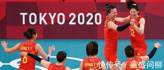 张常宁|00后李盈莹占据国际排联海报C位,取代朱婷成为中国女排新一姐!
