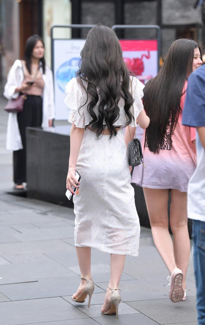 才能|穿搭不用学闺蜜,选择适合自己的装扮,才能让造型更具时尚美感