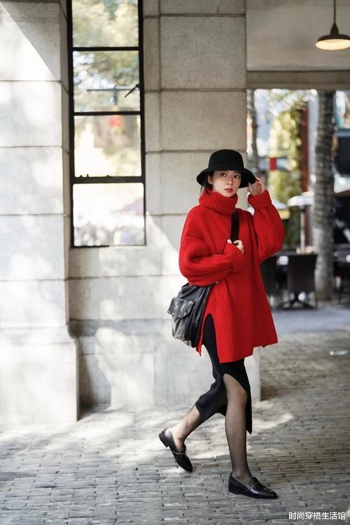 真正会打扮的女人，穿毛衣很少配裤子，看三木这样穿就知道了