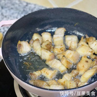 年夜饭｜连汤汁都不会放过的红烧肉卤蛋