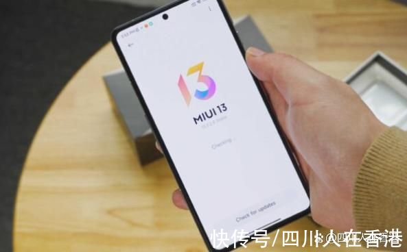 Redmi|Redmi K50G 游戏旗舰开箱:信不信由你，它是一款游戏手机!