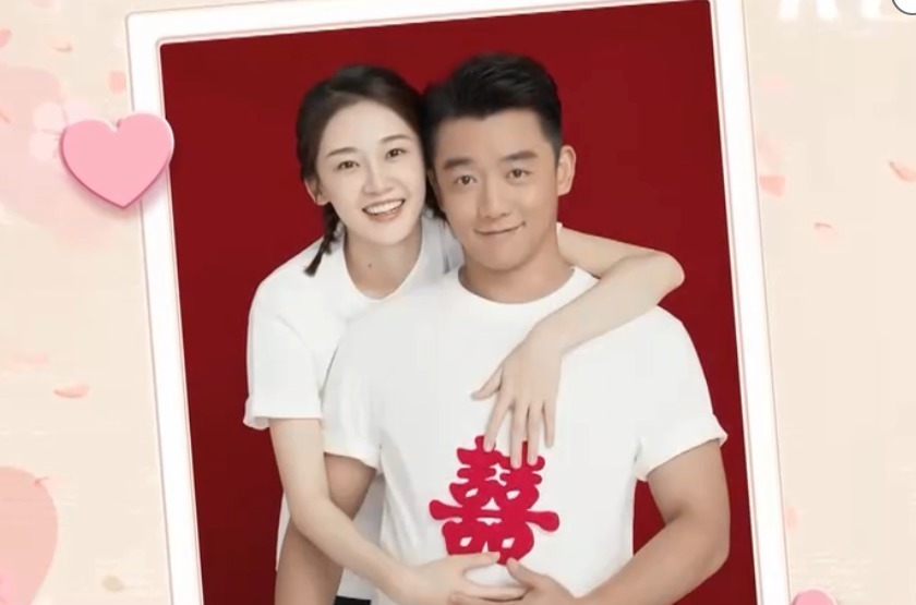 本以为苗苗长相一般,当她和baby同框时,才知道是郑恺眼光有多好